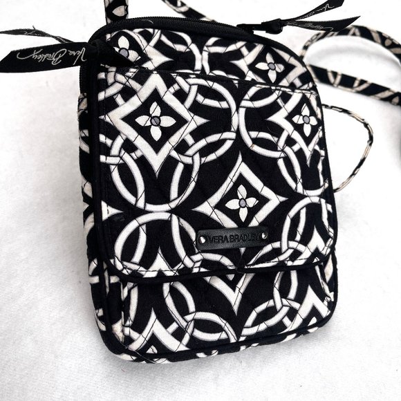 Vera Bradley Messenger Bag Black & White - Picture 2 of 15